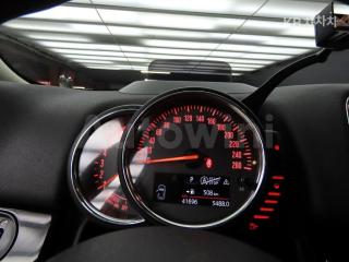 2018 MINI COOPER COUNTRYMAN D ALL4 2.0 HIGH TRIM - 9
