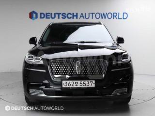 5LM5J7XC5LGL10306 2020 LINCOLN AVIATOR 3.0 V6 RESERVE-2