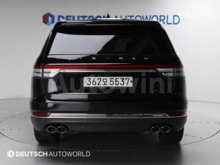 5LM5J7XC5LGL10306 2020 LINCOLN AVIATOR 3.0 V6 RESERVE-3
