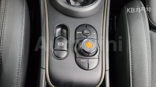 2021 MINI COOPER COUNTRYMAN D ALL4 2.0 BASIC - 22