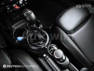 2016 MINI COOPER 5DOORS D 1.5 - 9