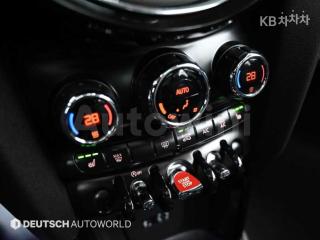 2016 MINI COOPER 5DOORS D 1.5 - 16