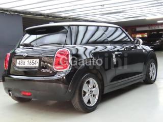 WMWXN3104J2E01461 2018 MINI COOPER 3DOORS D 1.5-3