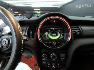 2018 MINI COOPER 3DOORS D 1.5 - 7