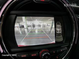 2015 MINI COOPER 3DOORS D 1.5 미드트림 - 15