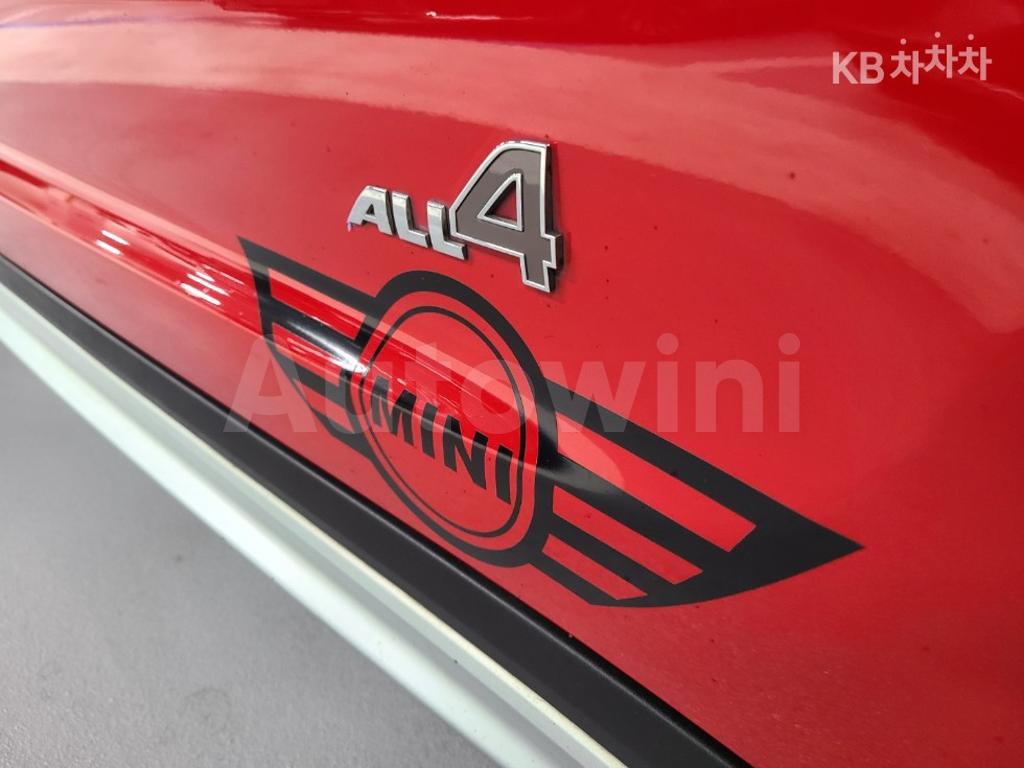 2018 MINI COOPER COUNTRYMAN 2.0 COOPER D ALL4 HIGHTRIM - 31