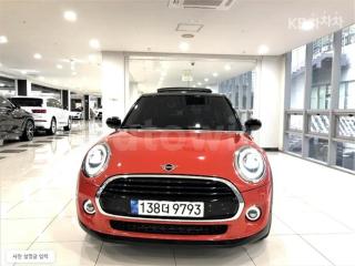 2021 MINI COOPER 5DOORS 1.5 HIGH트림 - 1