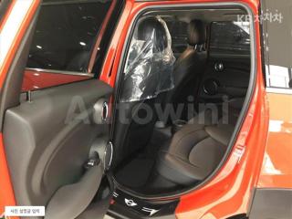 2021 MINI COOPER 5DOORS 1.5 HIGH트림 - 9
