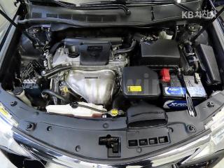 2012 TOYOTA CAMRY 2.5 XLE - 19