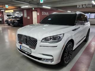 5LM5J9XC6MGL01207 2021 LINCOLN AVIATOR 3.0 V6 BLACK LABEL-0