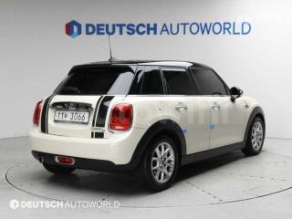 WMWXT3104F2B73409 2015 MINI COOPER 5DOORS D 1.5-1