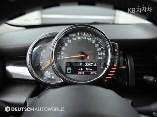 2015 MINI COOPER 5DOORS D 1.5 - 8