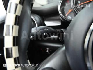 2015 MINI COOPER 5DOORS D 1.5 - 17