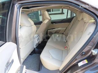 2018 TOYOTA CAMRY 2.5 XLE - 8