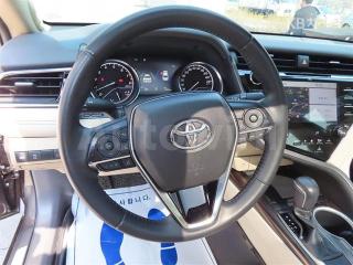 2018 TOYOTA CAMRY 2.5 XLE - 11