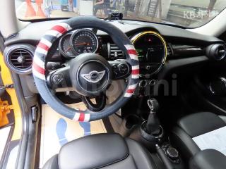 2017 MINI COOPER 3DOORS 1.5 HIGH트림 - 7