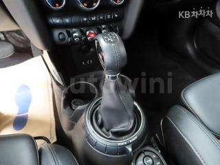 2017 MINI COOPER 3DOORS 1.5 HIGH트림 - 10
