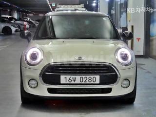 2016 MINI COOPER 3DOORS D 1.5 미드트림 - 2