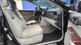 2012 TOYOTA CAMRY 2.5 XLE - 8