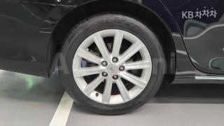 2012 TOYOTA CAMRY 2.5 XLE - 16