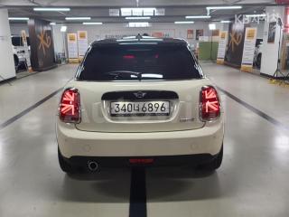 2021 MINI COOPER 3DOORS 1.5 HIGH트림 - 4