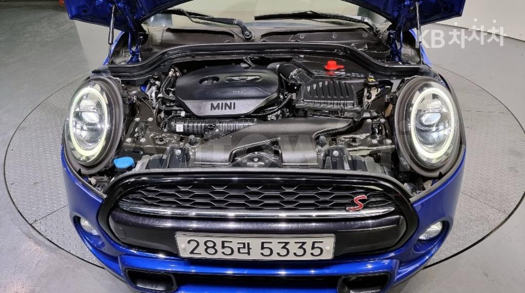 WMWWG910XK3A89621 2019 MINI  CONVERTIBLE S 2.0-5