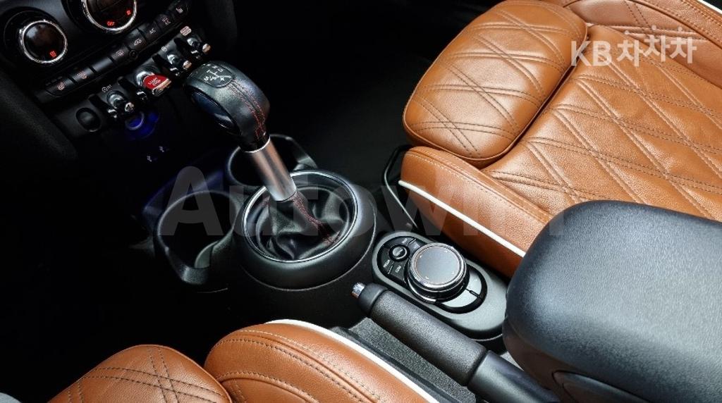 2019 MINI  CONVERTIBLE S 2.0 - 9
