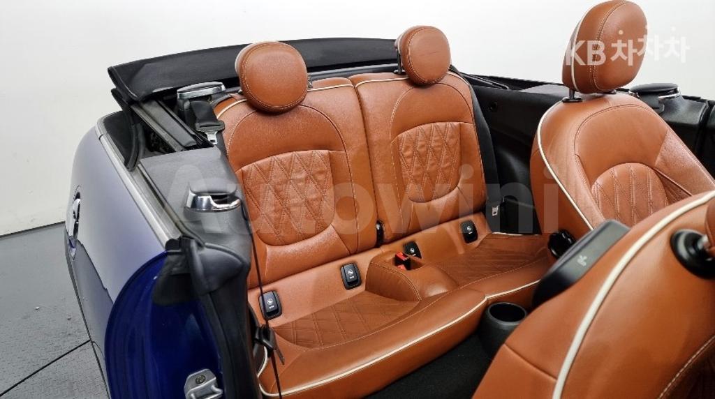 2019 MINI  CONVERTIBLE S 2.0 - 11