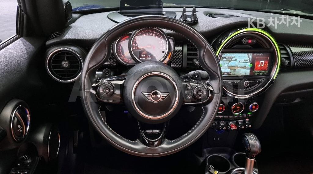 2019 MINI  CONVERTIBLE S 2.0 - 13
