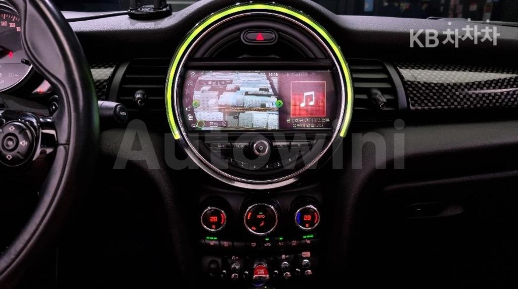 2019 MINI  CONVERTIBLE S 2.0 - 14