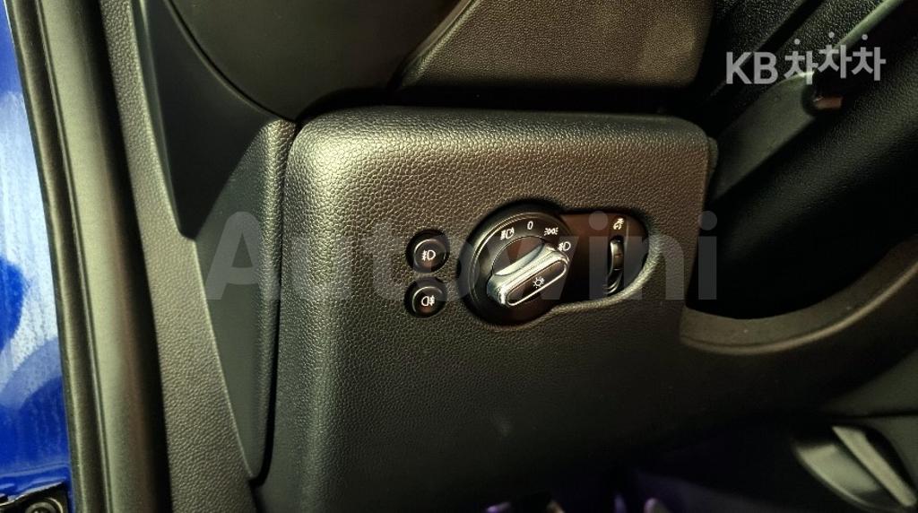 2019 MINI  CONVERTIBLE S 2.0 - 17