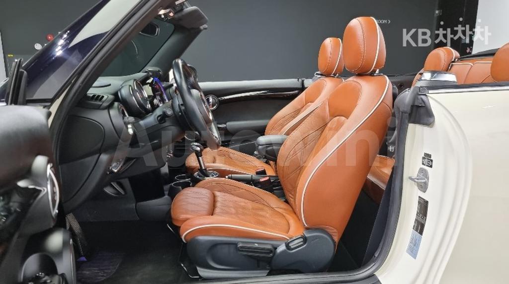 2019 MINI  CONVERTIBLE S 2.0 - 10