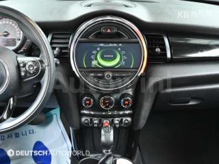 2015 MINI COOPER 5DOORS D 1.5 - 14