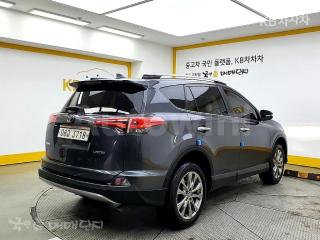 2018 TOYOTA RAV4 2.5 2WD - 23