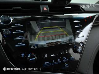 2019 TOYOTA CAMRY 2.5 HYBRID LE - 15