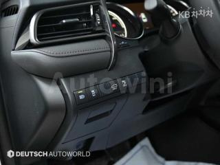 2019 TOYOTA CAMRY 2.5 HYBRID LE - 18