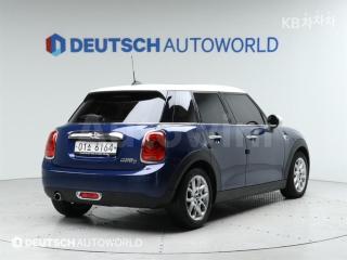 WMWXT3108H2E28002 2017 MINI COOPER 5DOORS D 1.5-1