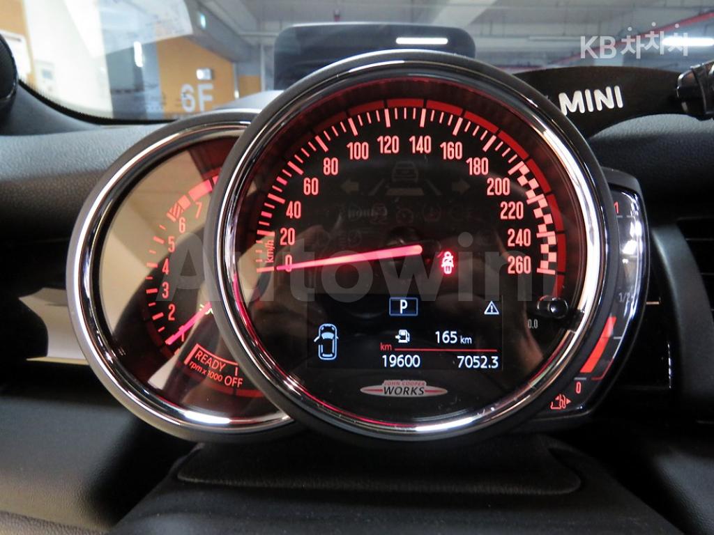 2019 MINI COOPER 3DOORS S 2.0 JCW - 9