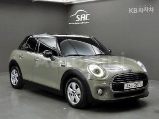 WMWXV3109KTF00739 2019 MINI COOPER 5DOORS D 1.5-2