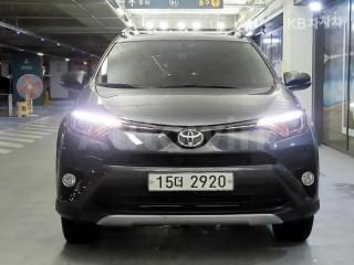 JTMYFREVXJD128119 2018 TOYOTA RAV4 2.5 2WD-1
