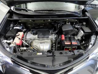 2018 TOYOTA RAV4 2.5 2WD - 19