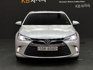 4T1BD1FKXHU224257 2017 TOYOTA CAMRY 2.5 HYBRID XLE-0