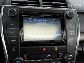 2017 TOYOTA CAMRY 2.5 HYBRID XLE - 15