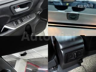 2017 TOYOTA CAMRY 2.5 HYBRID XLE - 17