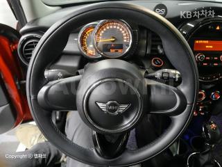 2017 MINI COOPER 5DOORS 1.5 BASIC - 8