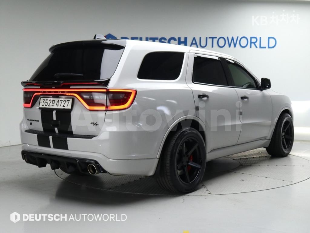 1C4SDJCT9JC439769 2018 DODGE DURANGO 5.7-1