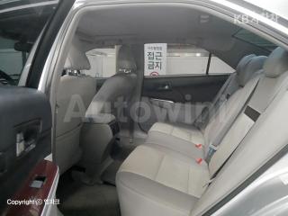 2014 TOYOTA CAMRY XLE - 11