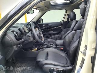 2019 MINI COOPER CLUBMAN 2.0 COOPER D HIGH TRIM - 8