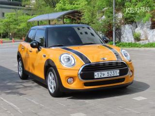 2018 MINI COOPER 5DOORS D 1.5 - 2