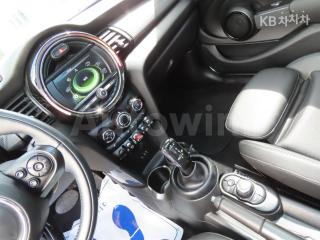 2018 MINI COOPER 5DOORS D 1.5 - 12